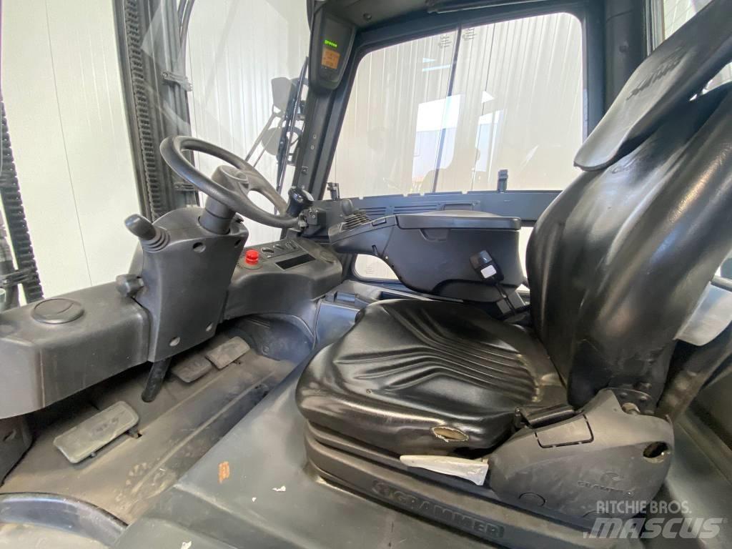 Linde E30-01 Akumulátorové vozíky