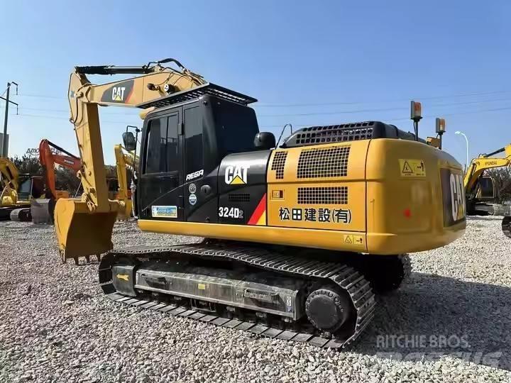 CAT CAT324D2 Pásová rýpadla