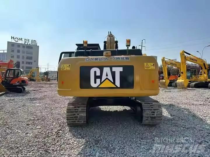 CAT CAT324D2 Pásová rýpadla