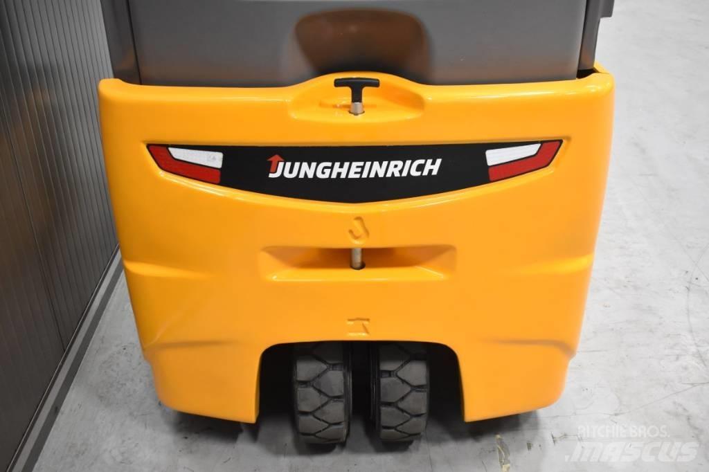 Jungheinrich EFG 213 Akumulátorové vozíky