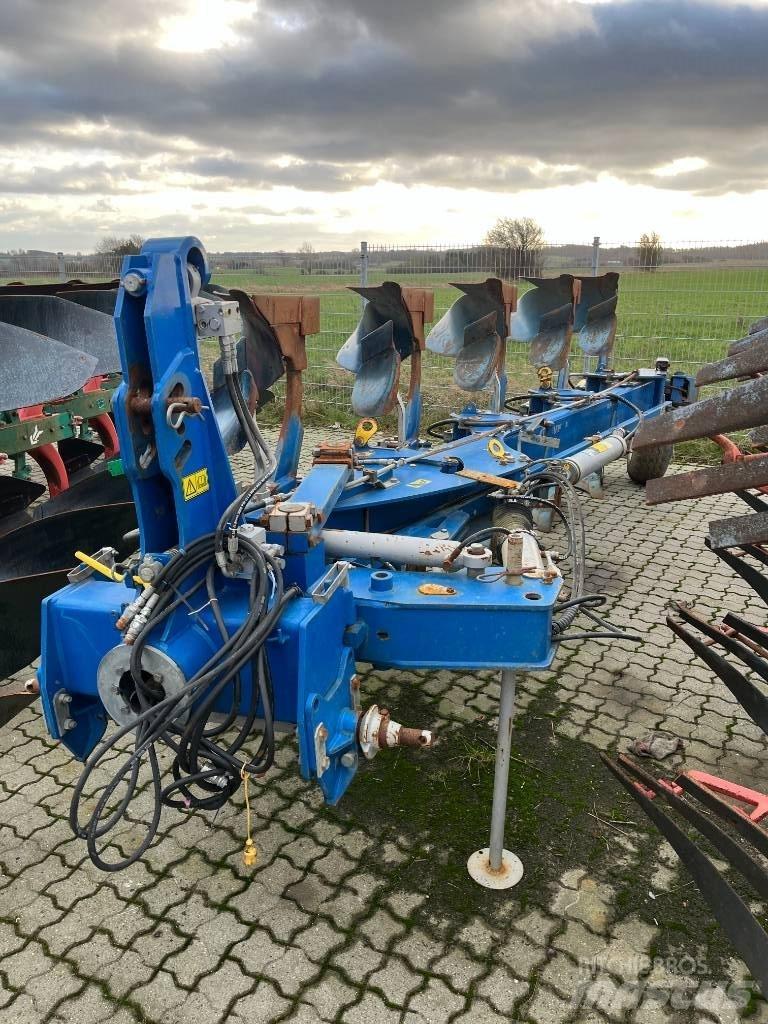  Øverum VF-EX 5975 Oboustranné pluhy