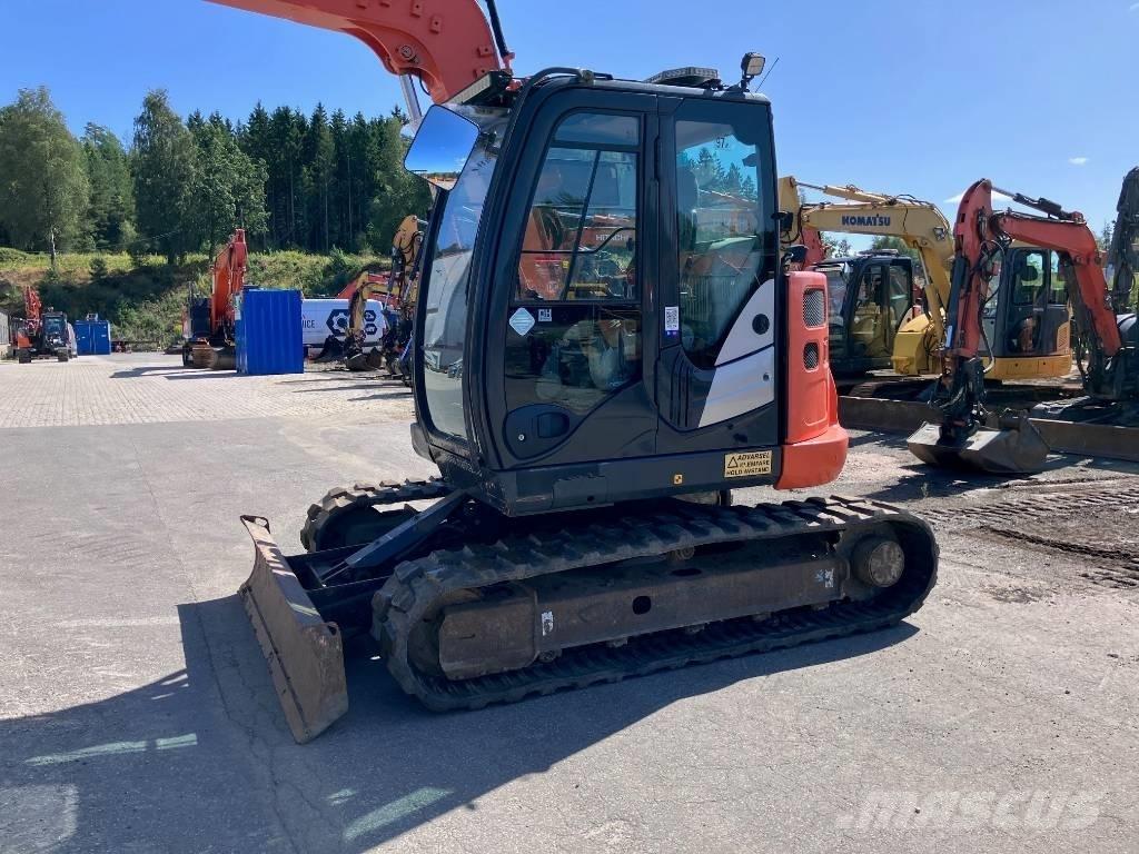 Hitachi ZX 85 US-5 Midi rýpadla 7t - 12t