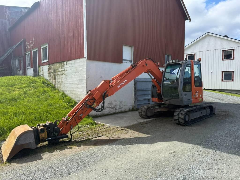 Hitachi ZX 85 US Midi rýpadla 7t - 12t
