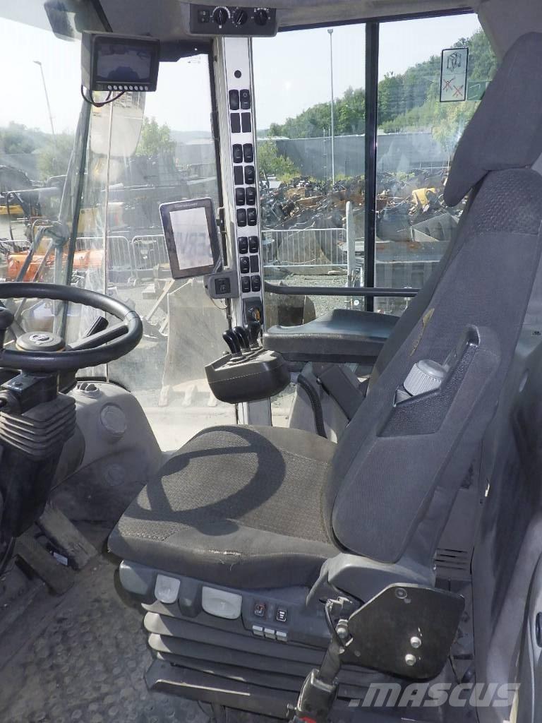 Volvo L 110 H LB Kolové nakladače