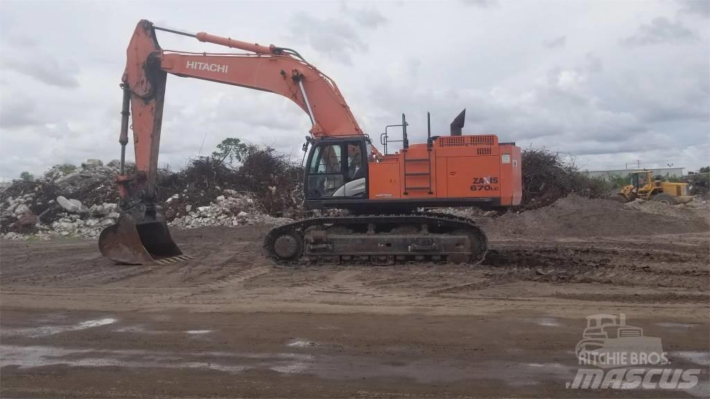 Hitachi ZX 670 Pásová rýpadla