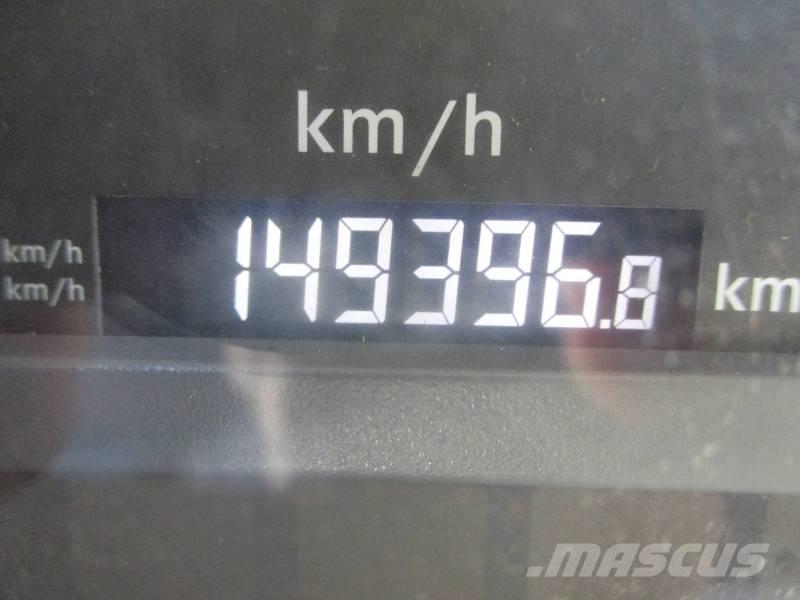 Wumag WT 230 Kompaktní samohybné kloubové plošiny