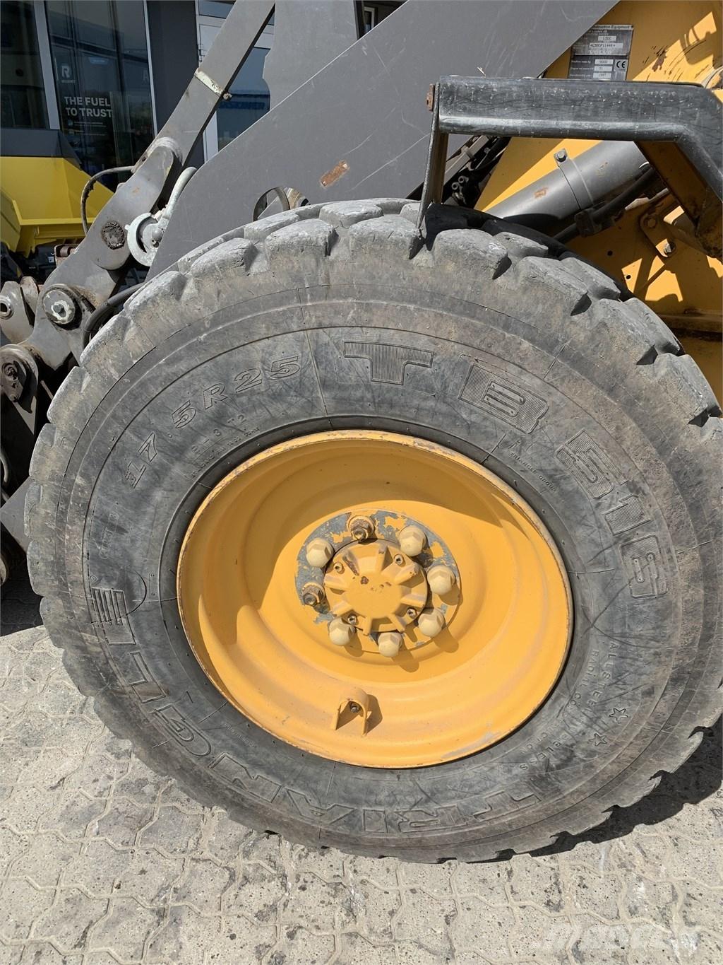Volvo L50C Kolové nakladače