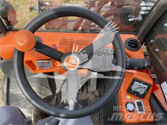 Ausa T144H Teleskopické manipulátory