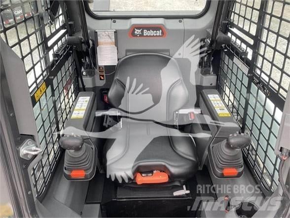 Bobcat T66 Smykem řízené nakladače