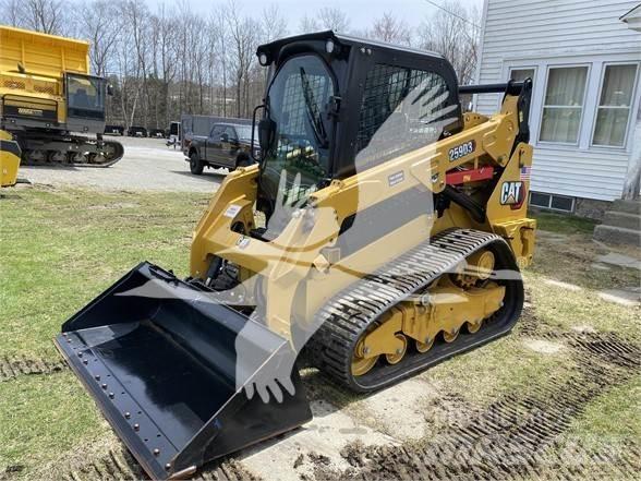 CAT 259D3 Smykem řízené nakladače