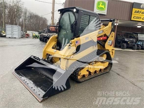 CAT 259D3 Smykem řízené nakladače