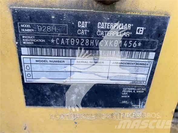 CAT 928H Kolové nakladače