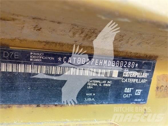 CAT D7E Pásové dozery