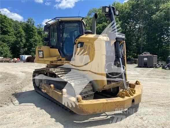 CAT D7E Pásové dozery