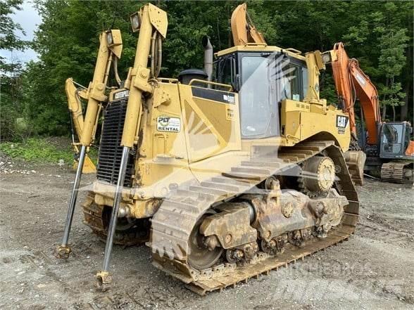 CAT D8T Pásové dozery