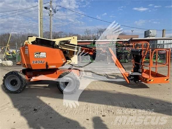 JLG 340AJ Kloubové plošiny