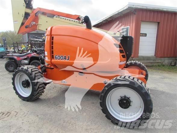 JLG 600AJ Kloubové plošiny
