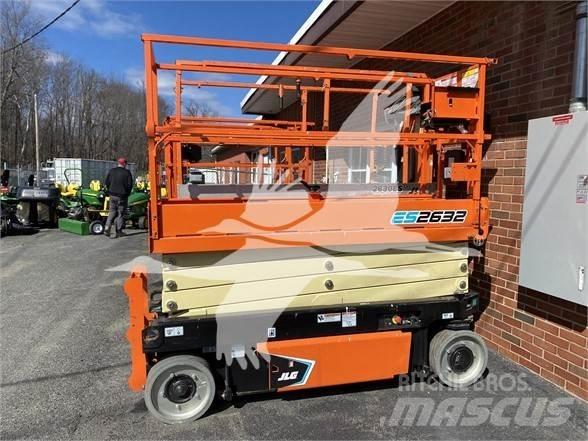 JLG ES2632 Nůžková zvedací plošina