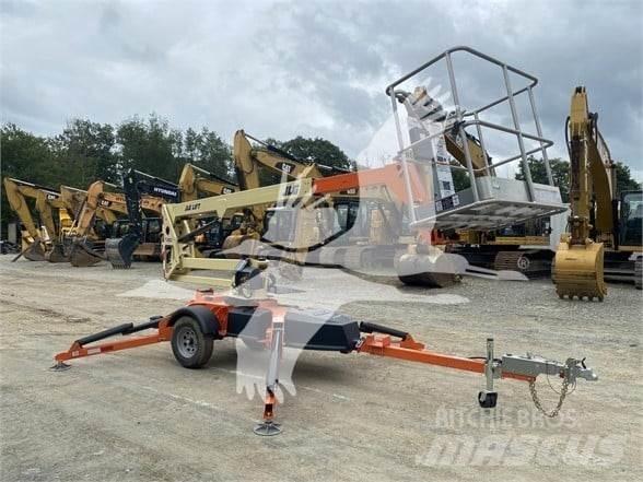 JLG T350 Přívěsové plošiny