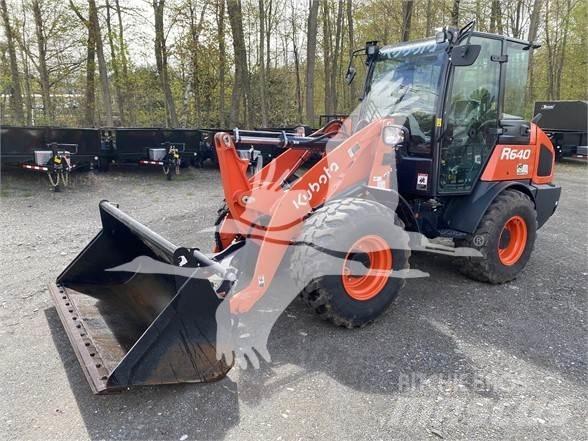 Kubota R640 Kolové nakladače