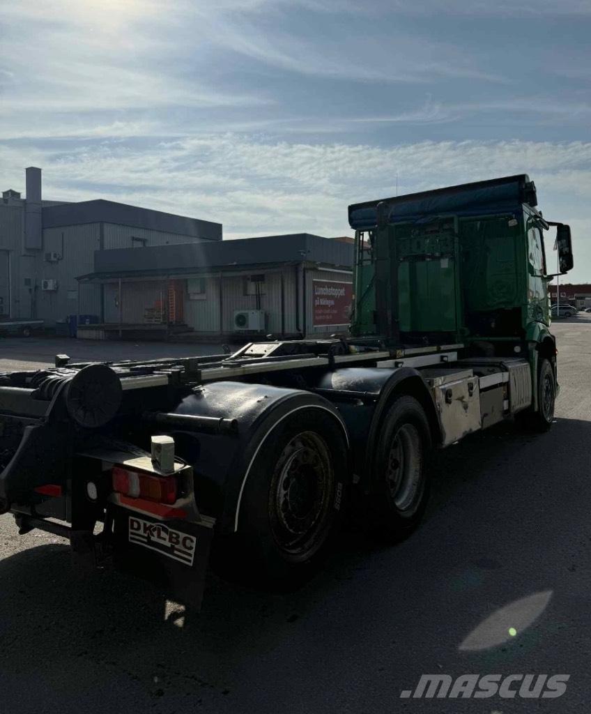 Mercedes-Benz Actros Hákový nosič kontejnerů