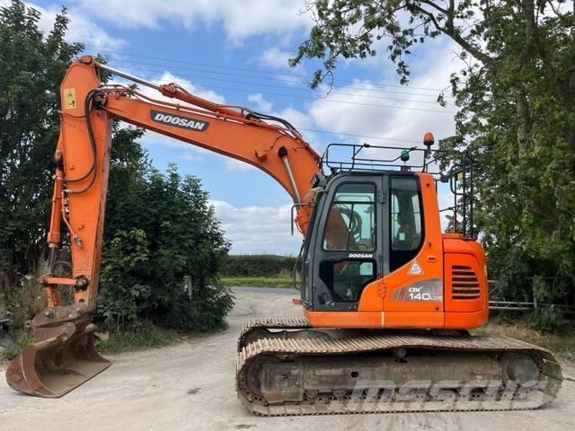 Doosan DX 140 LCR-3 Pásová rýpadla