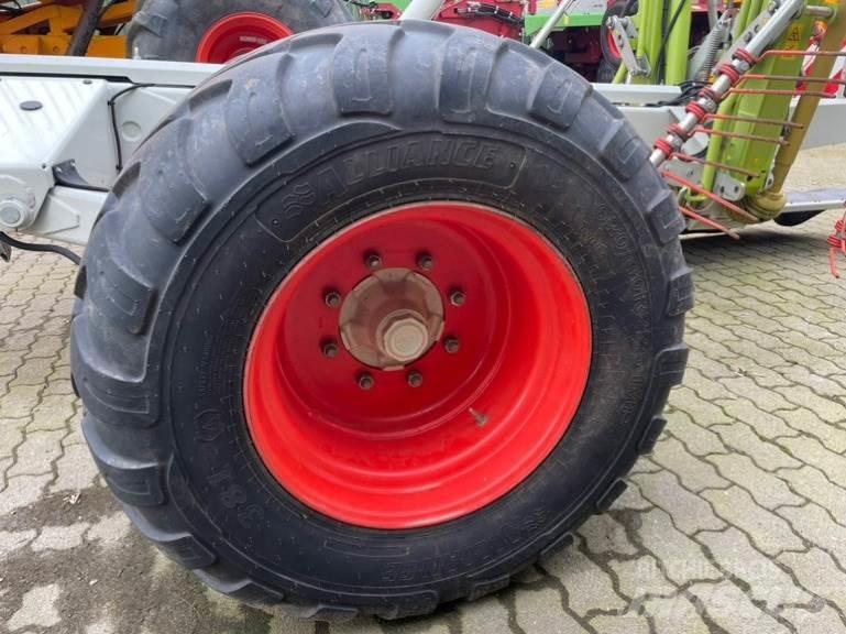 CLAAS Liner 3600 Řádkovací žací stroje