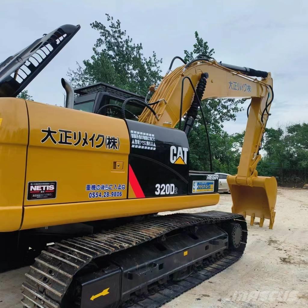 CAT 320 D 2 Midi rýpadla 7t - 12t