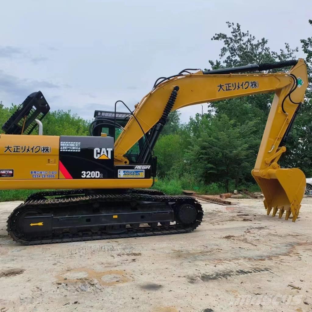 CAT 320 D 2 Midi rýpadla 7t - 12t