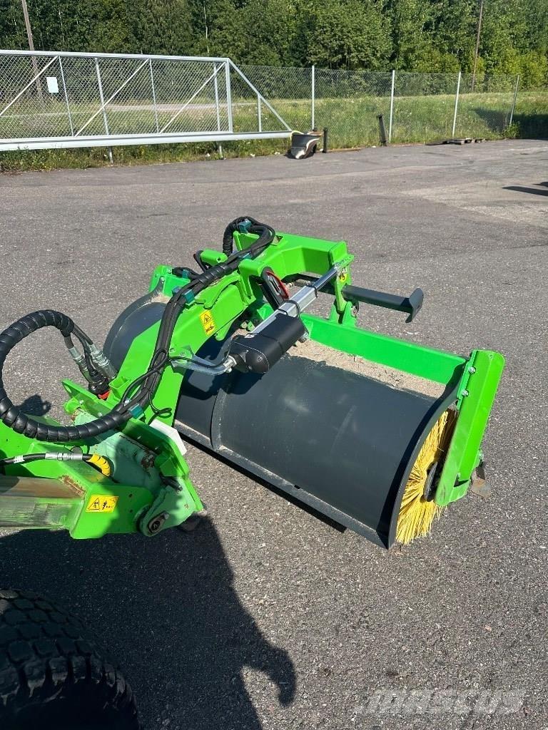 Avant Lisälaitteet Ostatní komponenty