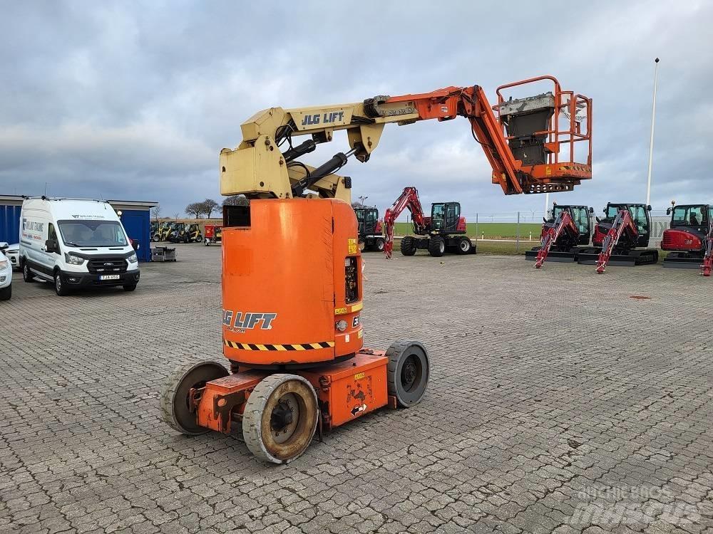 JLG E 300 AJP Kloubové plošiny