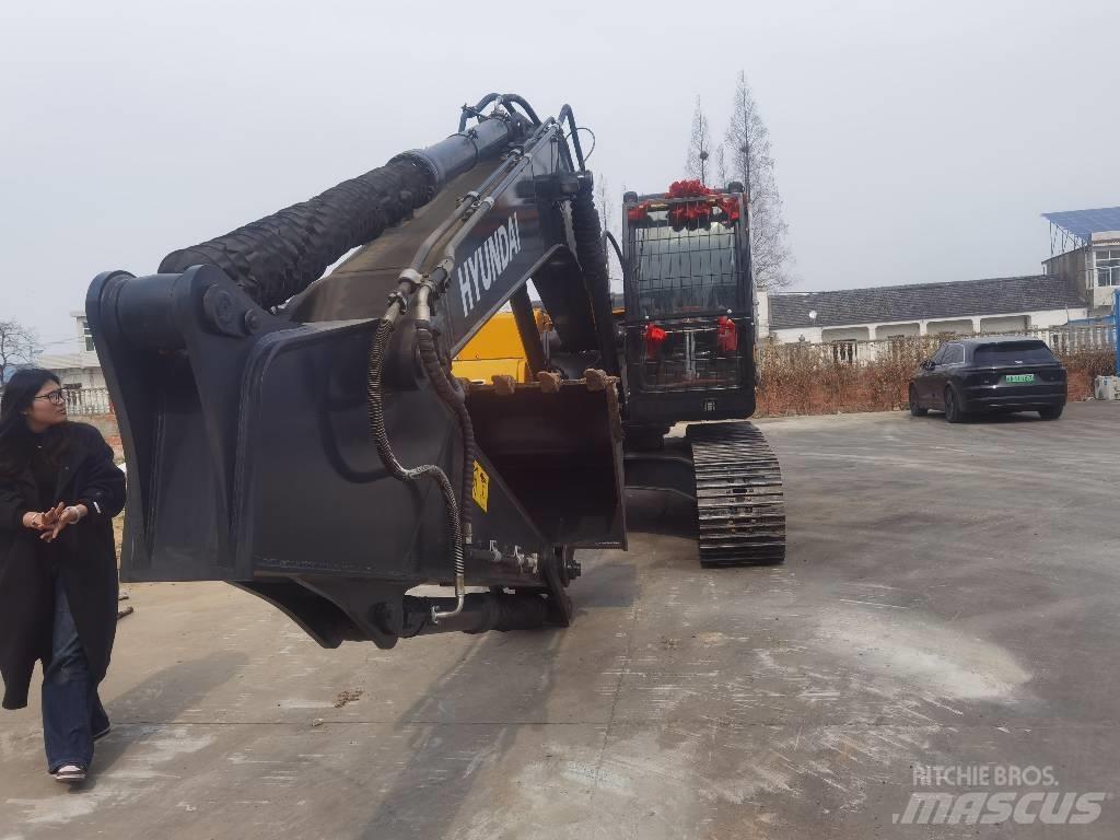 Hyundai 220LC-9S Pásová rýpadla