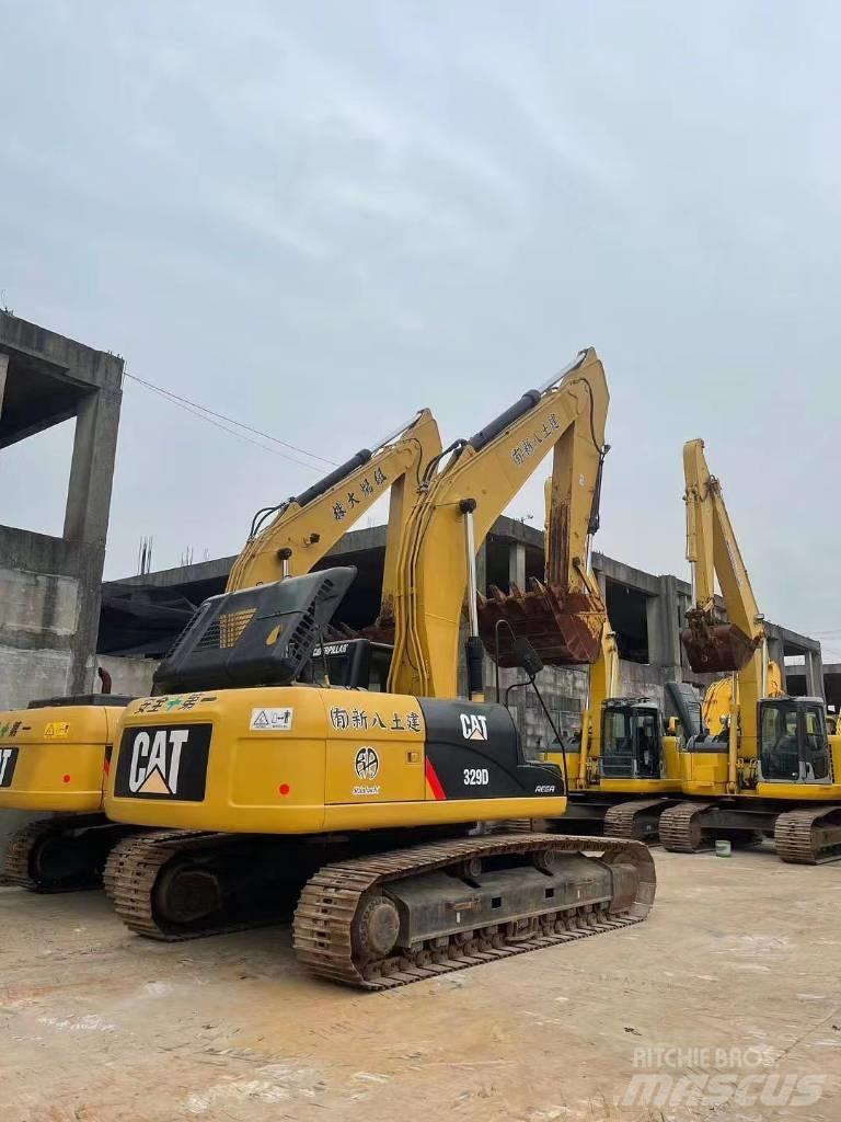 CAT 329 D Pásová rýpadla