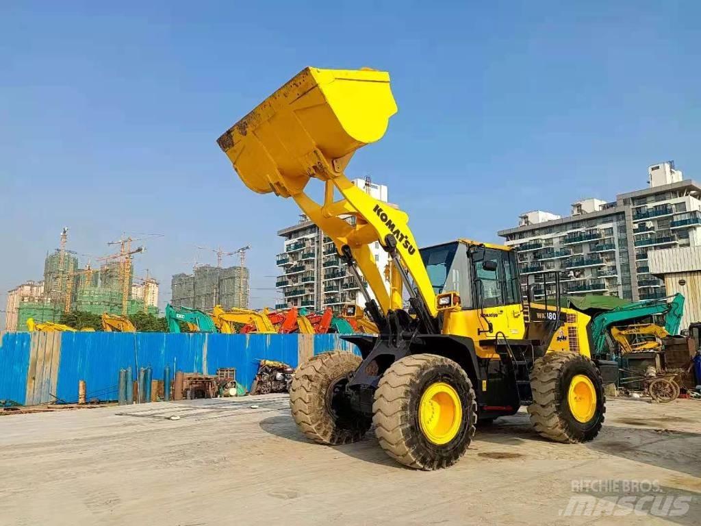 Komatsu WA 380-6 Kolové nakladače