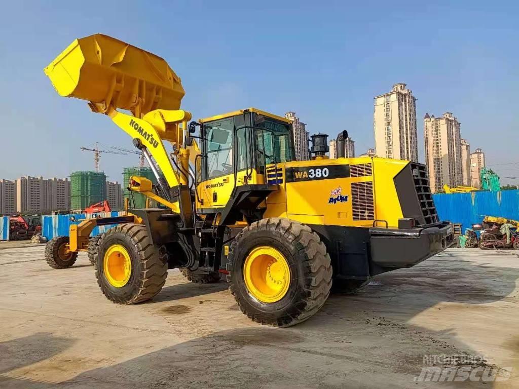 Komatsu WA 380-6 Kolové nakladače