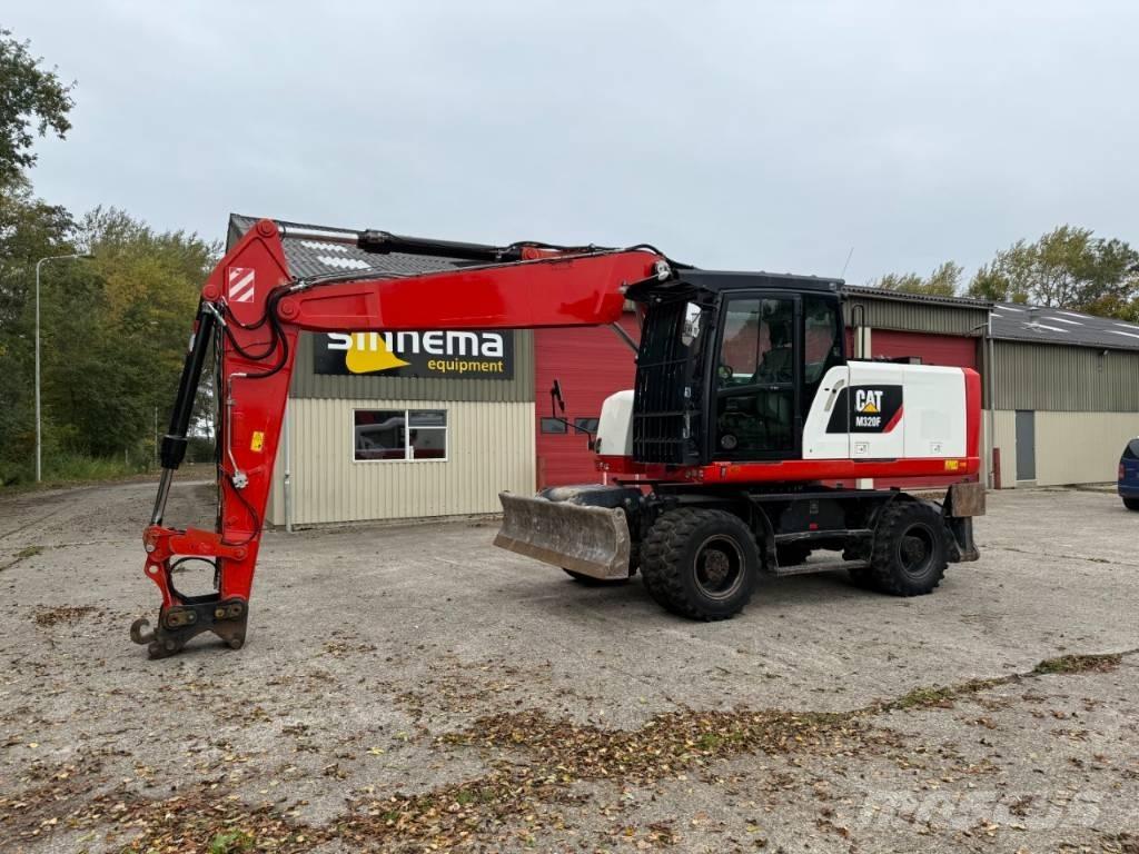 CAT M320F Kolová rýpadla