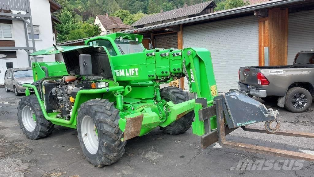 Merlo P 40.17 Teleskopické manipulátory