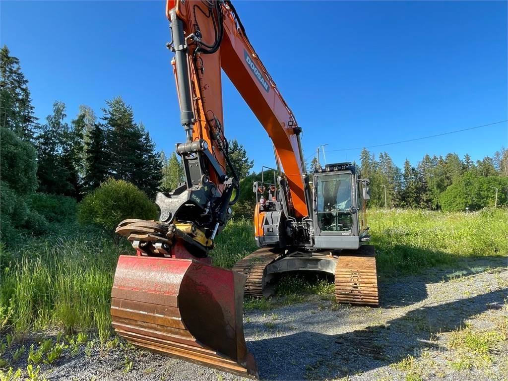 Doosan DX235 LRC Pásová rýpadla