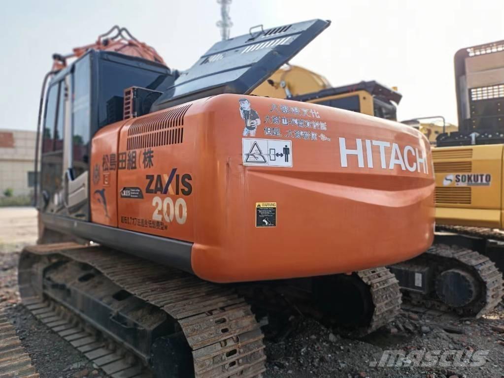 Hitachi ZX 200-3 G Midi rýpadla 7t - 12t