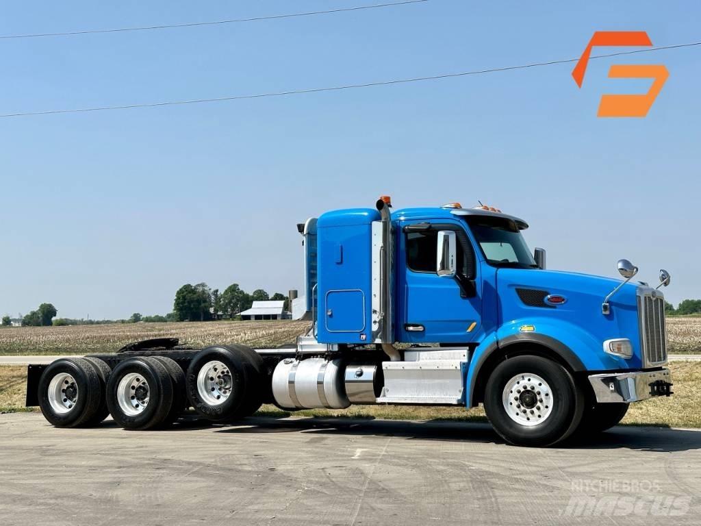 Peterbilt 567 Tahače