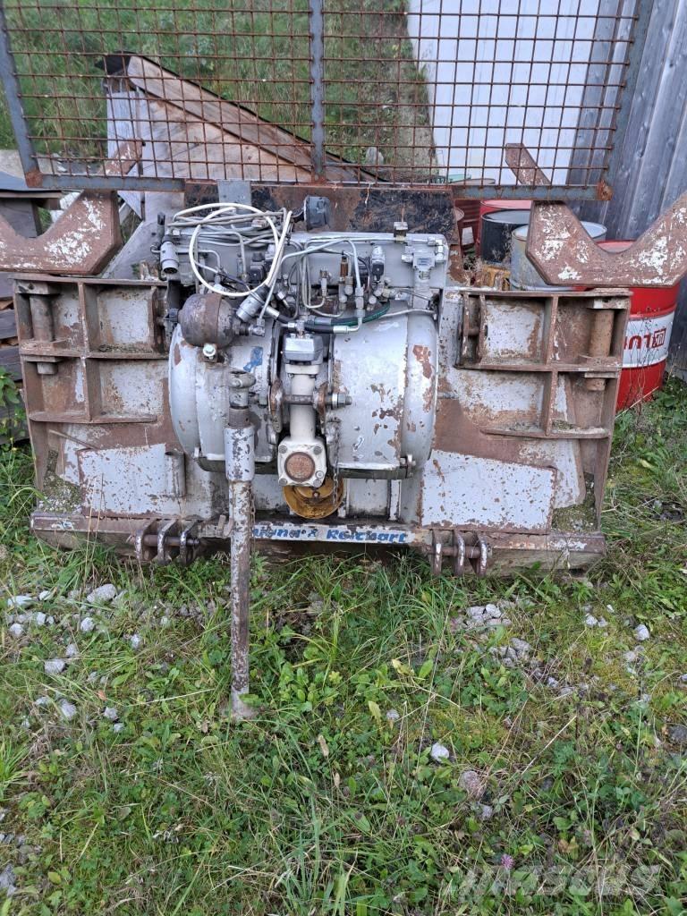 Valtra T 162 Lesní traktory