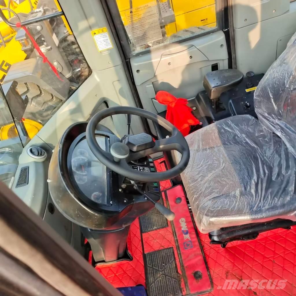 XCMG ZL 50 GN Kolové nakladače