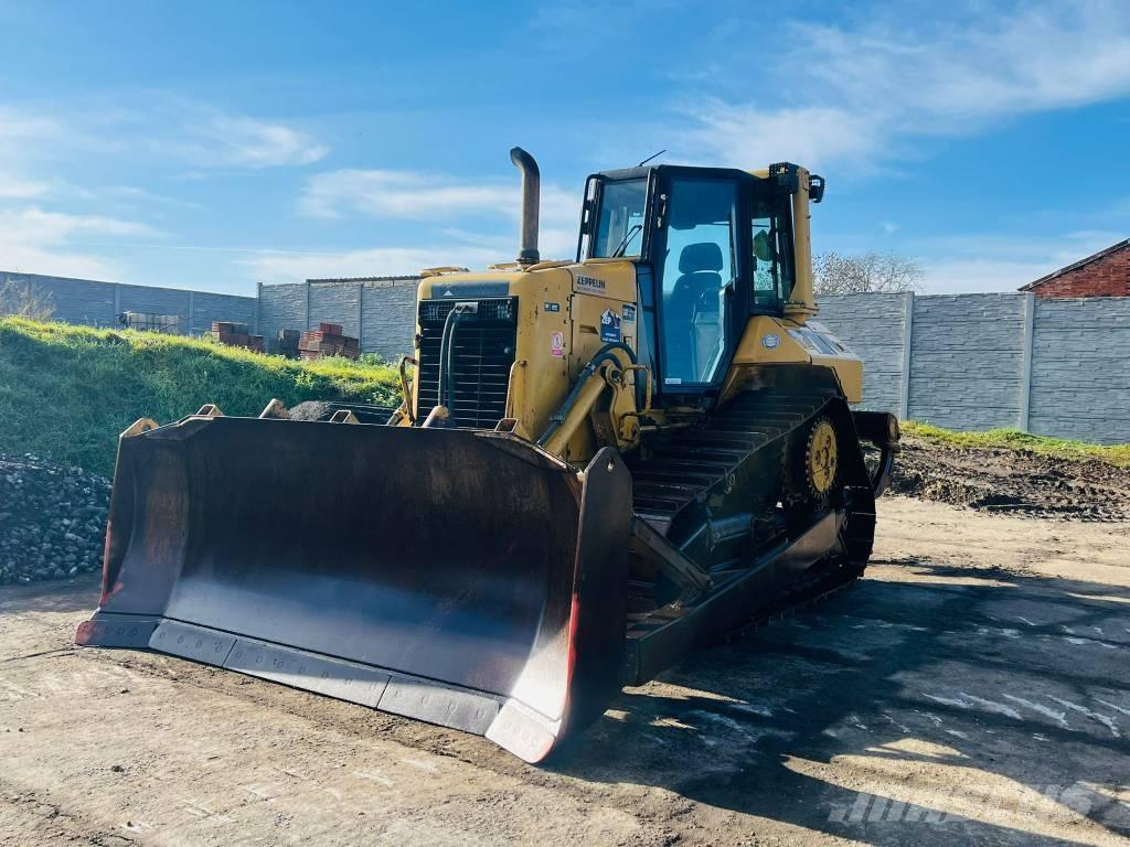 CAT D 6 N XL Pásové dozery