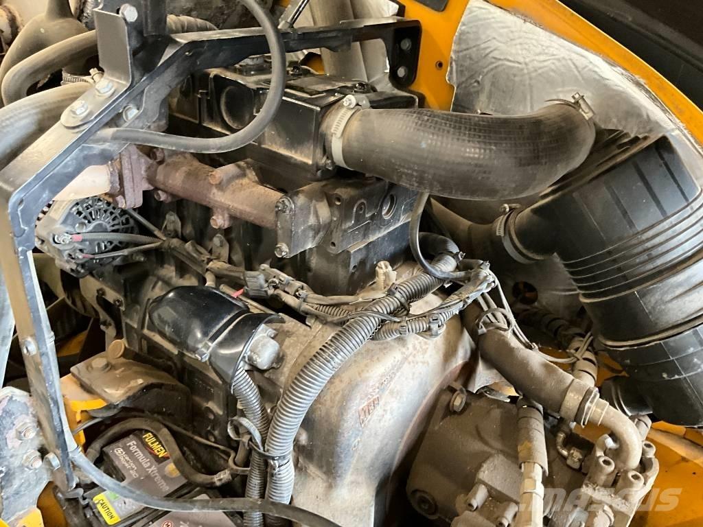 JCB 8055 Mini rýpadla < 7t