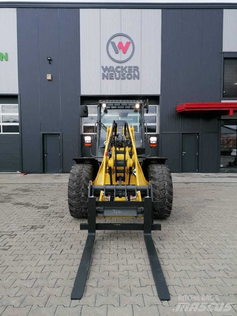 Wacker Neuson WL 70 Kolové nakladače