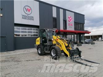 Wacker Neuson WL 70 Kolové nakladače