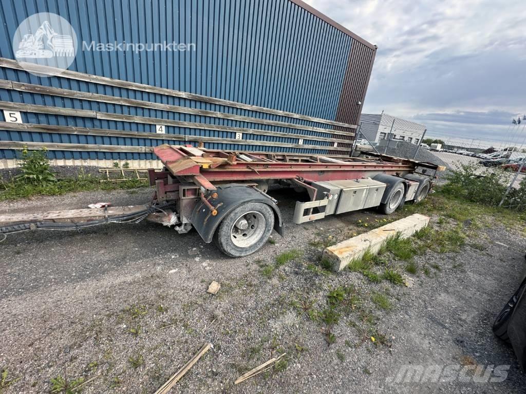Istrail PKW 186 Snímatelné nástavby