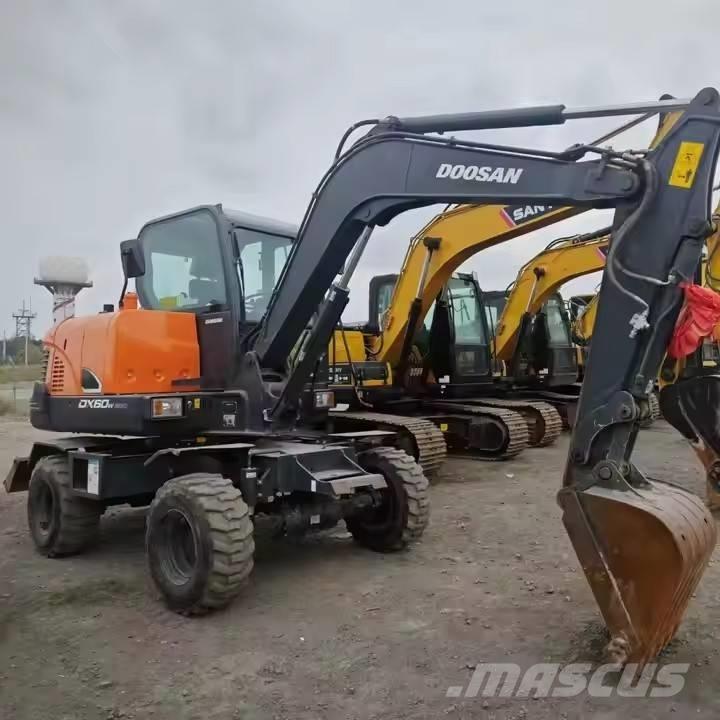 Doosan DX 60W Kolová rýpadla