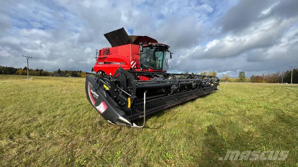 CASE 8240 Sklízecí mlátičky