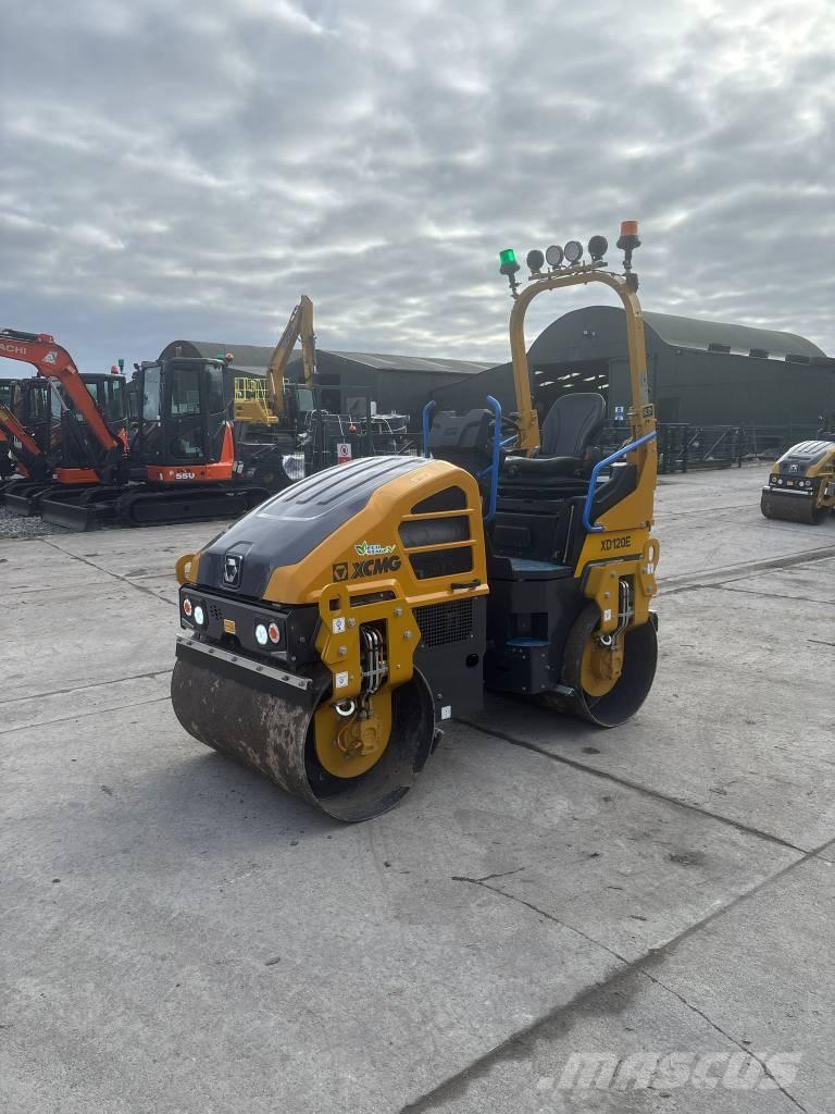 XCMG XD120 Tandemové válce